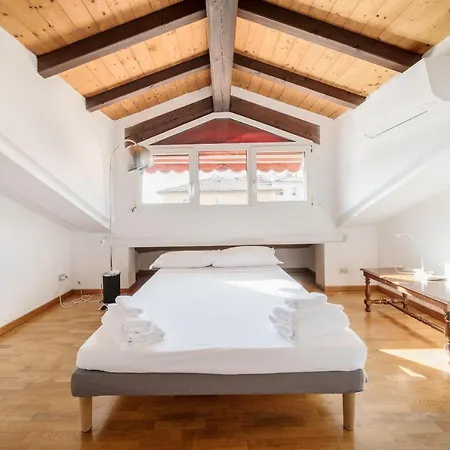 Apartment Carracci *